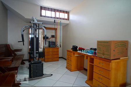 Casa à venda com 300m², 4 quartos e 2 vagasSala 1 andar