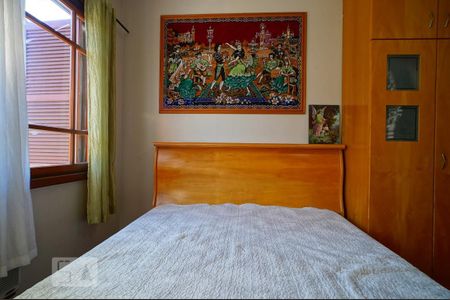 Casa à venda com 300m², 4 quartos e 2 vagasQuarto 2