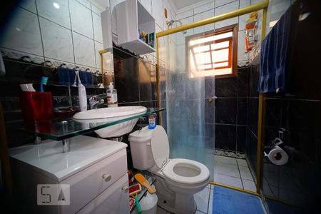 Casa à venda com 300m², 4 quartos e 2 vagasSuite - Banheiro