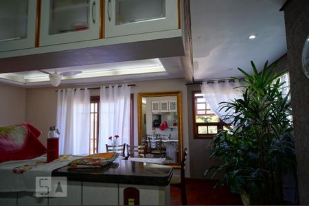 Casa à venda com 300m², 4 quartos e 2 vagasCozinha