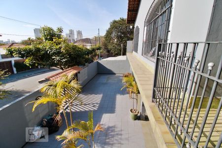 Casa à venda com 303m², 4 quartos e 6 vagasGaragem