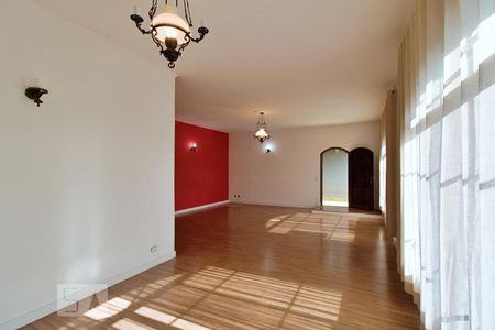 Sala de casa à venda com 4 quartos, 303m² em Jardim Londrina, São Paulo