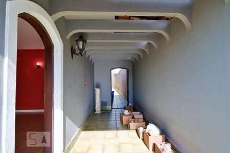 Casa à venda com 303m², 4 quartos e 6 vagasÁrea Externa