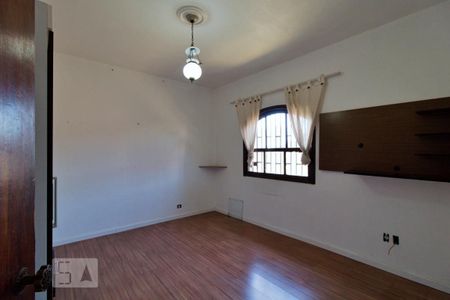 Casa à venda com 303m², 4 quartos e 6 vagasQuarto 3