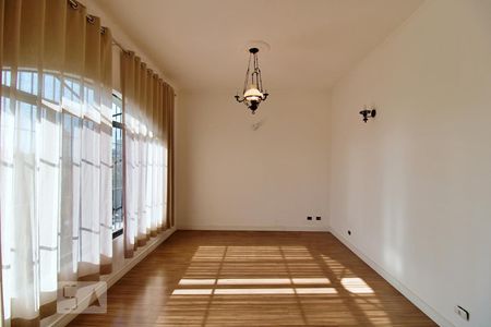 Sala de casa à venda com 4 quartos, 303m² em Jardim Londrina, São Paulo