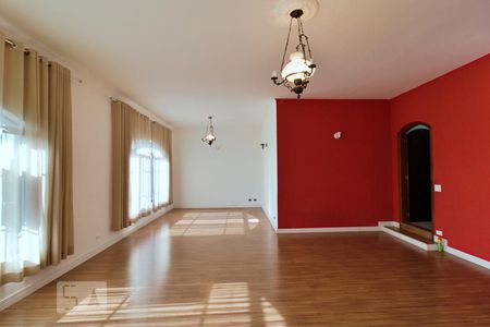 Sala de casa à venda com 4 quartos, 303m² em Jardim Londrina, São Paulo