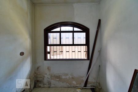 Casa à venda com 303m², 4 quartos e 6 vagasQuarto de Serviço