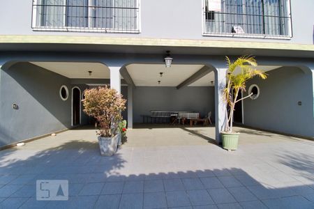 Casa à venda com 303m², 4 quartos e 6 vagasGaragem