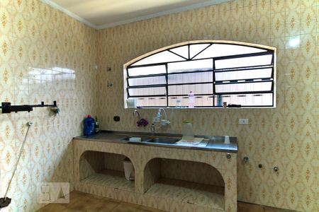 Casa à venda com 303m², 4 quartos e 6 vagasCozinha