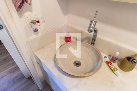 Apartamento à venda com 79m², 2 quartos e 1 vagaBanheiro da Suíte