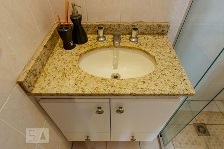 Apartamento à venda com 63m², 2 quartos e 2 vagasBanheiro