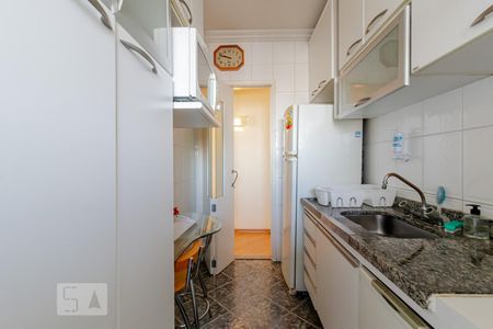 Apartamento à venda com 63m², 2 quartos e 2 vagasCozinha