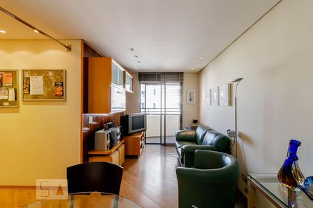Sala de apartamento à venda com 2 quartos, 63m² em Vila Monumento, São Paulo