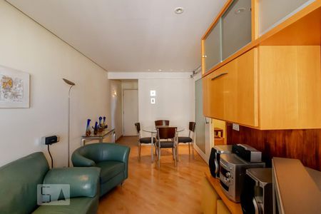 Sala de apartamento à venda com 2 quartos, 63m² em Vila Monumento, São Paulo