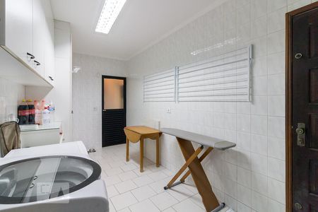 Casa à venda com 190m², 4 quartos e 3 vagasÁrea de serviço