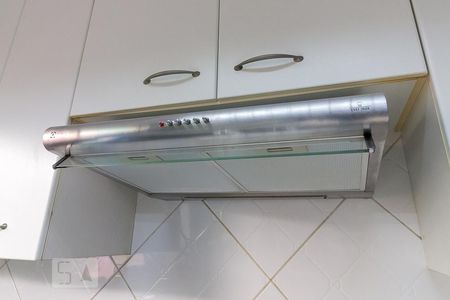 Casa à venda com 190m², 4 quartos e 3 vagasCozinha - depurador