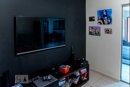 Sala ce Jogos de casa para alugar com 3 quartos, 200m² em Cidade Patriarca, São Paulo