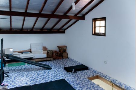 Casa para alugar com 200m², 3 quartos e 4 vagas Casa para alugar com 200m², 3 quartos e 4 vagasSotão