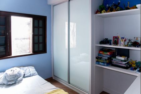 Casa para alugar com 200m², 3 quartos e 4 vagas Casa para alugar com 200m², 3 quartos e 4 vagasQuarto 2