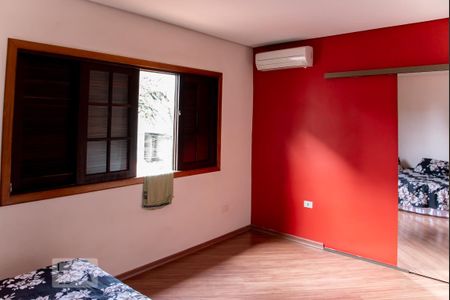 Casa para alugar com 200m², 3 quartos e 4 vagas Casa para alugar com 200m², 3 quartos e 4 vagasSuite