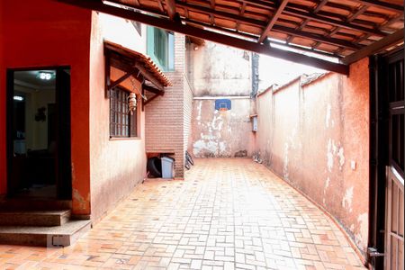 Casa para alugar com 200m², 3 quartos e 4 vagas Casa para alugar com 200m², 3 quartos e 4 vagasGaragem