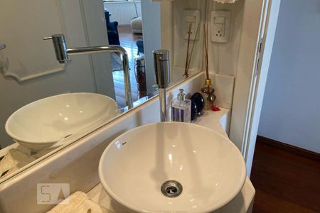 Apartamento para alugar com 200m², 3 quartos e 4 vagasBanheiro - Torneira