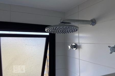 Apartamento para alugar com 200m², 3 quartos e 4 vagasChuveiro