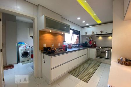 Apartamento para alugar com 200m², 3 quartos e 4 vagasCozinha