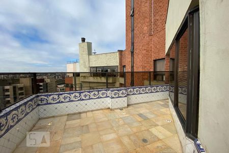 Apartamento para alugar com 200m², 3 quartos e 4 vagasSacada