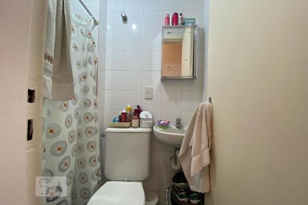 Apartamento para alugar com 200m², 3 quartos e 4 vagasBanheiro de Serviço