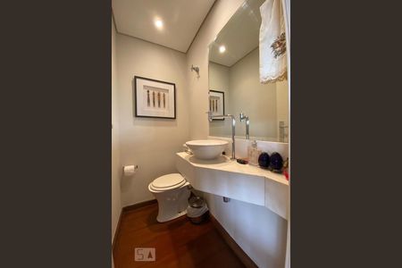 Apartamento para alugar com 200m², 3 quartos e 4 vagasLavabo