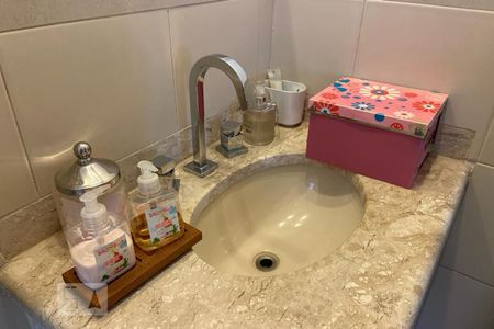 Apartamento para alugar com 200m², 3 quartos e 4 vagasBanheiro - Torneira