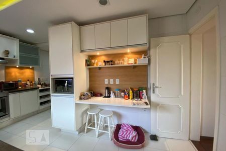 Apartamento para alugar com 200m², 3 quartos e 4 vagasCozinha