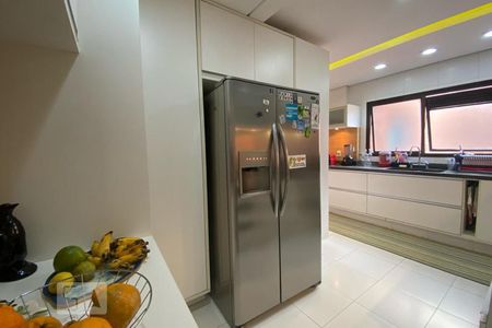 Apartamento para alugar com 200m², 3 quartos e 4 vagasCozinha