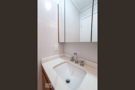 Banheiro de apartamento para alugar com 1 quarto, 40m² em Vila Pompéia, São Paulo