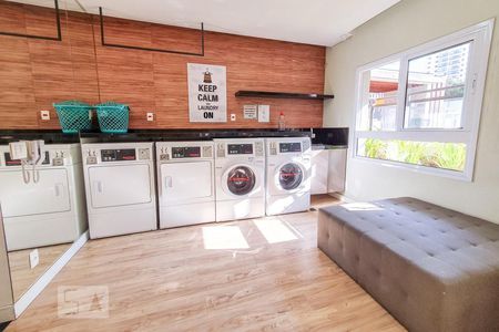 Apartamento para alugar com 40m², 1 quarto e 1 vagaÁrea comum - Lavanderia