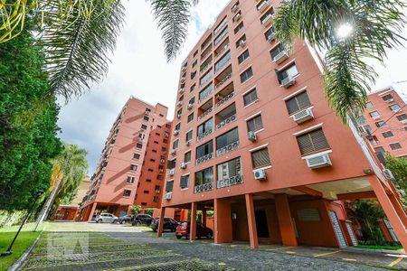 Área Externa de apartamento à venda com 3 quartos, 68m² em  Jardim Ibiratiba, Porto Alegre