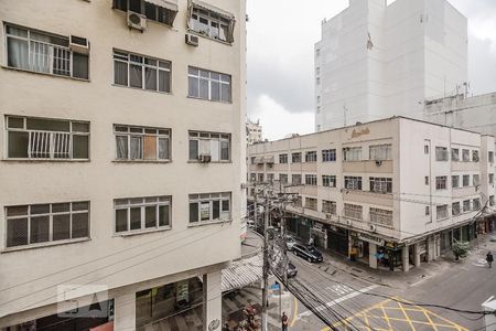 Vista de kitnet/studio para alugar com 1 quarto, 25m² em Centro, Niterói