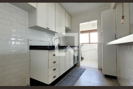 Apartamento à venda com 62m², 2 quartos e 2 vagas Apartamento à venda com 62m², 2 quartos e 2 vagasCozinha