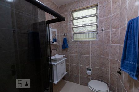 Apartamento à venda com 106m², 4 quartos e sem vaga Apartamento à venda com 106m², 4 quartos e sem vagaBanheiro