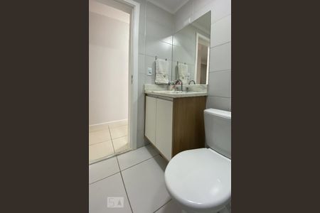 Apartamento para alugar com 70m², 3 quartos e 2 vagas Apartamento para alugar com 70m², 3 quartos e 2 vagasBanheiro