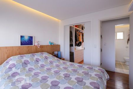 Apartamento à venda com 80m², 1 quarto e 1 vagaSuíte
