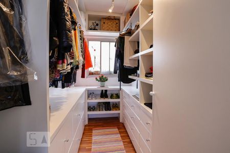 Apartamento à venda com 80m², 1 quarto e 1 vagaCloset Suíte
