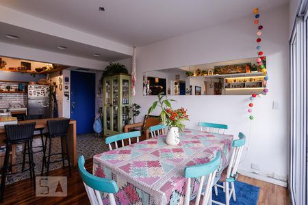 Apartamento à venda com 80m², 1 quarto e 1 vagaSala