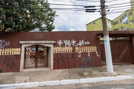 Apartamento para alugar com 56m², 2 quartos e 1 vaga Apartamento para alugar com 56m², 2 quartos e 1 vagaFachada