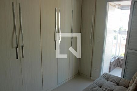 Quarto 1 de apartamento para alugar com 2 quartos, 69m² em Gonzaga, Santos