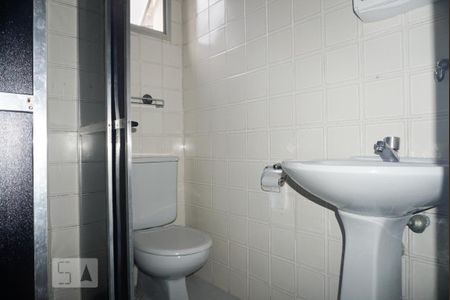 Apartamento para alugar com 50m², 2 quartos e 1 vaga Apartamento para alugar com 50m², 2 quartos e 1 vagaBanheiro