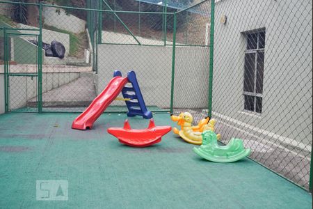Apartamento para alugar com 50m², 2 quartos e 1 vaga Apartamento para alugar com 50m², 2 quartos e 1 vagaÁrea Comum - Playground