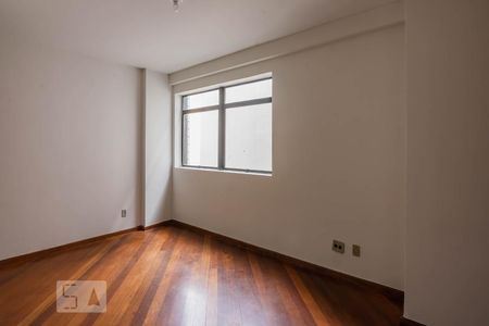 Sala 1 de apartamento à venda com 3 quartos, 80m² em Funcionários, Belo Horizonte