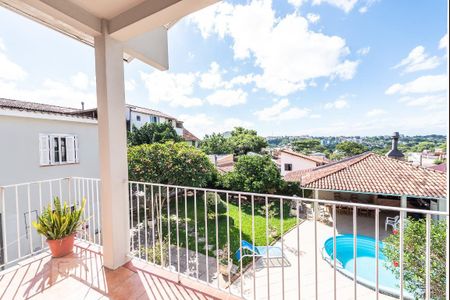 Casa à venda com 290m², 3 quartos e 2 vagas Casa à venda com 290m², 3 quartos e 2 vagasVaranda suíte 3